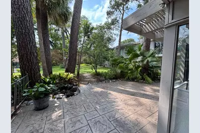 8211 Katy Freeway #16, Houston, TX 77024 - Photo 11