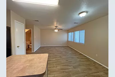 21016 Aldens Oak, Kingwood, TX 77339 - Photo 9