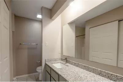 1228 Avenue O #H, Huntsville, TX 77340 - Photo 21