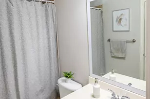 86 Oriel Oaks Cir, The Woodlands, TX 77382 - Photo 37