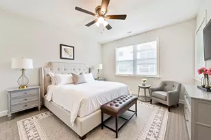 10202 Elmhurst St, Houston, TX 77075 - Photo 7