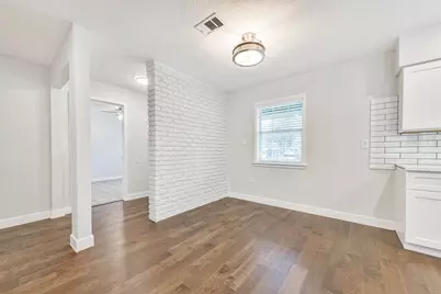 10202 Elmhurst Street, Houston, TX 77075 - Photo 13