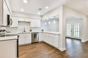 10202 Elmhurst St, Houston, TX 77075 - Photo 19