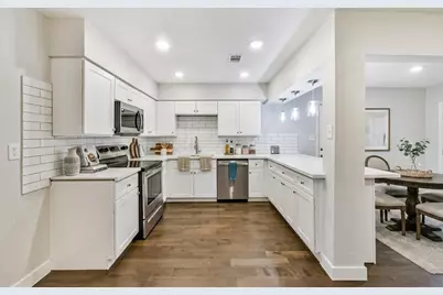 10202 Elmhurst Street, Houston, TX 77075 - Photo 5