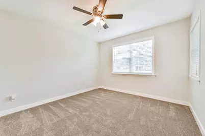 10202 Elmhurst Street, Houston, TX 77075 - Photo 23