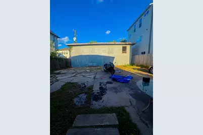 6733 Burkett Street, Houston, TX 77021 - Photo 3