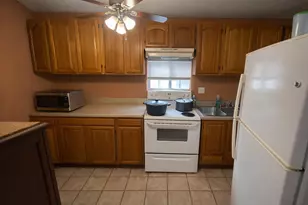 11201 Muscatine St, Houston, TX 77029 - Photo 5