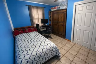 11201 Muscatine St, Houston, TX 77029 - Photo 9