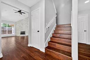 638 Meadow Knoll Dr, Stafford, TX 77477 - Photo 7