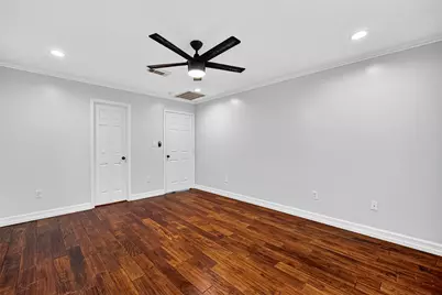 638 Meadow Knoll Drive, Stafford, TX 77477 - Photo 23