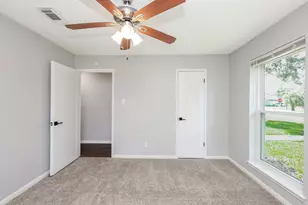 1802 Elmwood Ct, Sugar Land, TX 77498 - Photo 13
