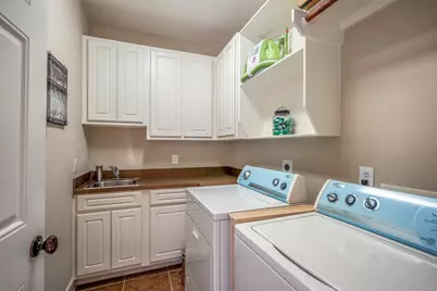 1013 Crocker Street, Houston, TX 77019 - Photo 17