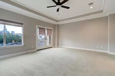 1013 Crocker Street, Houston, TX 77019 - Photo 9