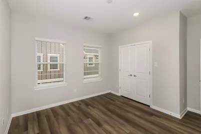 9910 Clark Road #B, Houston, TX 77076 - Photo 13