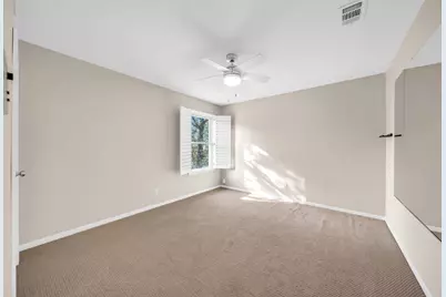 115 Heather Lane, Conroe, TX 77385 - Photo 17