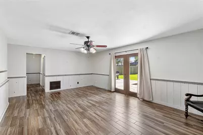 326 Broad Ripple Drive, Houston, TX 77336 - Photo 15