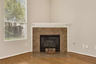 22523 Spring Crossing Dr, Spring, TX 77373 - Photo 9