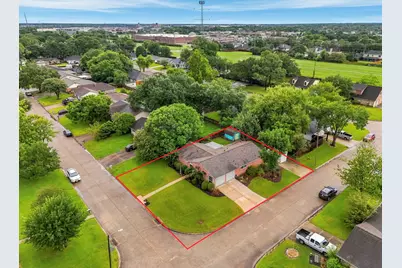 2017 Victoria Court, League City, TX 77573 - Photo 1
