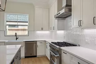 3134 W Tower, Santa Fe, TX 77517 - Photo 15