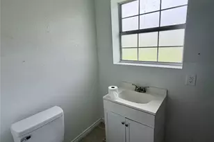 9210 Tacquard Dr, Hitchcock, TX 77563 - Photo 7
