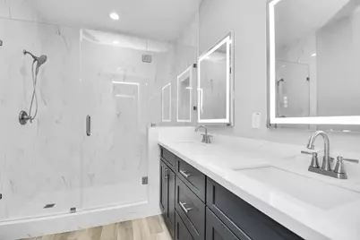 5941 Southlea Street, Houston, TX 77033 - Photo 33