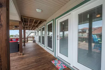 207 Easterly Drive, Tiki Island, TX 77554 - Photo 7