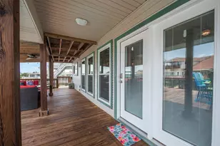 207 Easterly Dr, Tiki Island, TX 77554 - Photo 7