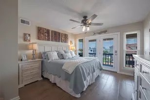 207 Easterly Dr, Tiki Island, TX 77554 - Photo 23