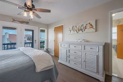 207 Easterly Drive, Tiki Island, TX 77554 - Photo 25