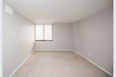 3525 Sage Road #1612, Houston, TX 77056 - Photo 19