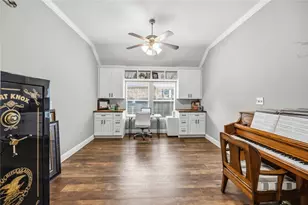 327 Silver Creek Cir, Richmond, TX 77406 - Photo 7