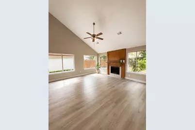 4326 Tracemeadow Drive, Houston, TX 77066 - Photo 5