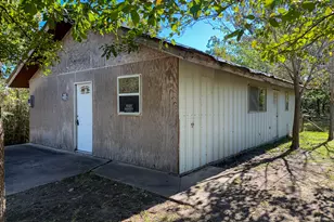 142 W Hickory Cv, Onalaska, TX 77360 - Photo 1