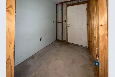 142 W Hickory Cove, Onalaska, TX 77360 - Photo 11