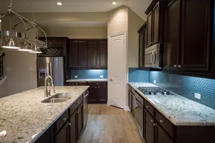 2019 Wild Peregrine Circle Circle, Katy, TX 77494 - Photo 13
