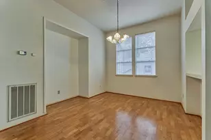 30 Shallow Pond Pl, The Woodlands, TX 77381 - Photo 11