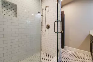 18006 Bambridge Dr, Houston, TX 77090 - Photo 33