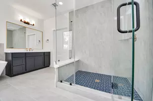 1422 Caywood Ln, Houston, TX 77055 - Photo 13