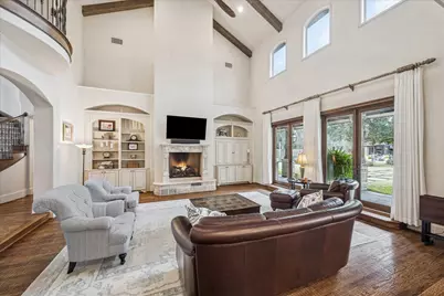 21 W Rivercrest Drive, Houston, TX 77042 - Photo 5