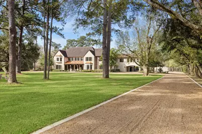 21 W Rivercrest Drive, Houston, TX 77042 - Photo 7