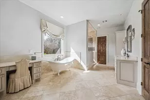 21 W Rivercrest Dr, Houston, TX 77042 - Photo 11