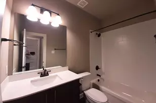 9733 Grosbeak Ln, Magnolia, TX 77354 - Photo 13