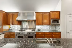 82 S Warbler Bend Cir, Spring, TX 77382 - Photo 15