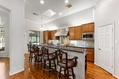 82 S Warbler Bend Circle, The Woodlands, TX 77382 - Photo 13