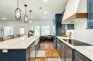 2 Greystone Ct, Angleton, TX 77515 - Photo 17