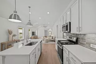 734 Falling Cave Dr, Willis, TX 77378 - Photo 7