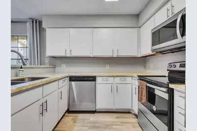 6191 Ludington Drive #903, Houston, TX 77035 - Photo 15