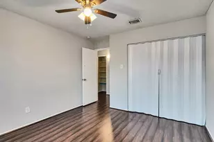 6191 Ludington Dr, Houston, TX 77035 - Photo 17