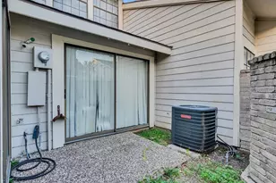 6191 Ludington Dr, Houston, TX 77035 - Photo 5