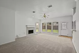 4406 Fountain Creek Ct, Pasadena, TX 77505 - Photo 13